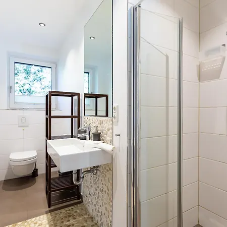 Strandhaus Huehnergott * Neuhaus (Mecklenburg-Vorpommern)