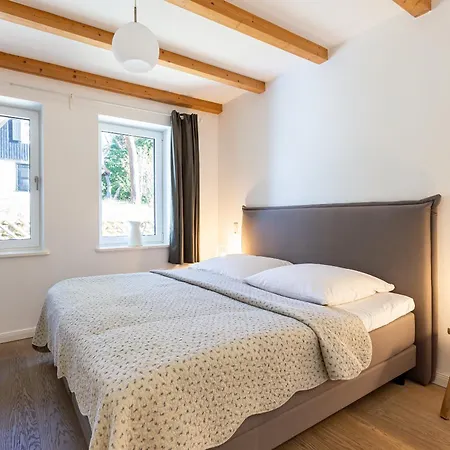 Strandhaus Huehnergott بيت للعطل *