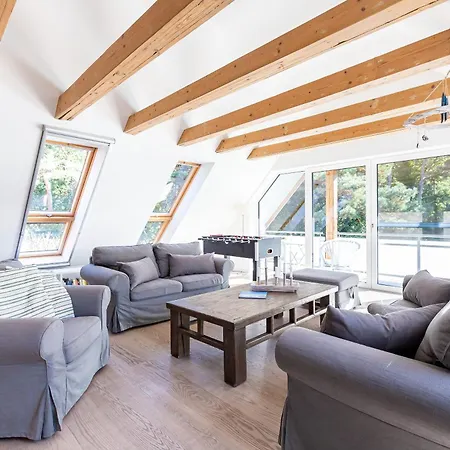 Strandhaus Huehnergott * Neuhaus (Mecklenburg-Vorpommern)